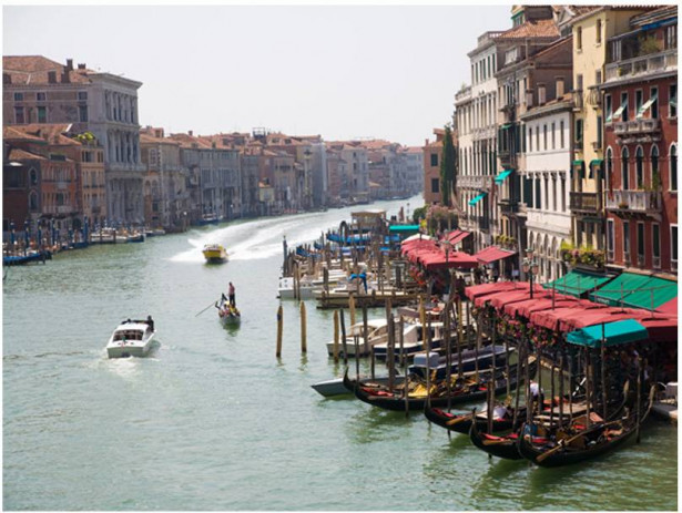 Kuvatapetti Artgeist Grand Canal Venetsia, Italia, eri kokoja