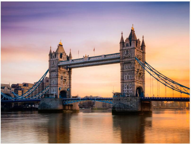 Kuvatapetti Artgeist Tower Bridge aamunkoitteessa, eri kokoja