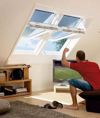 Kattoikkuna Velux TripleProtect käsikäyttöinen lapeikkuna 134 cm x 98 cm