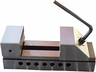Tarkkuusruuvipuristin Hawk QKG-63