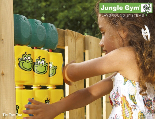 Leikkikeskuksen lisäsosa Jungle Gym Tic Tac Toe