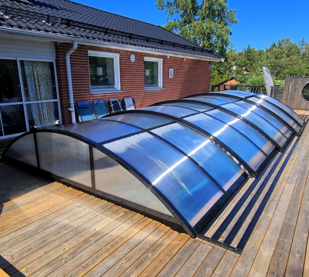 Kate 4x8m uima-altaalle Metalcraft, kokoontaittuva, liukuovella, eri värejä