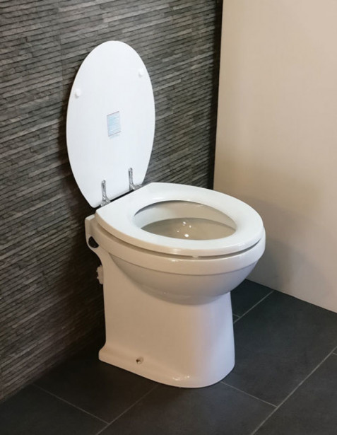 WC-istuin Tecma Prestige 45, silppuripumpulla, valkoinen