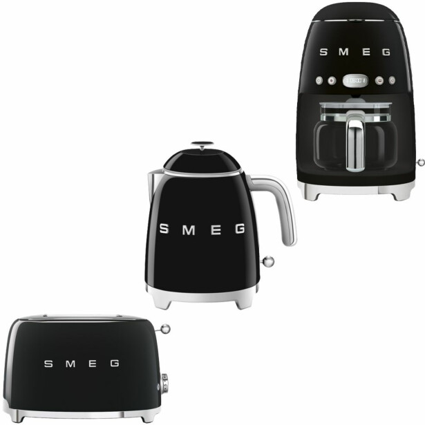 Leivänpaahdin, vedenkeitin ja kahvinkeitin Smeg, musta