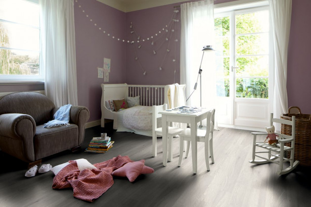 Laminaatti Egger Flooring Home, Tammi Grey Ruviano, 1.995 m²/pkt