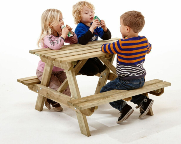 Lasten pöytä-penkkisetti Nordic Play Active, 91x89x57.5cm, painekyllästetty puu