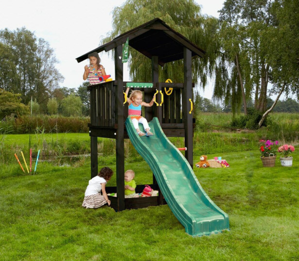 Leikkitornikokonaisuus Jungle Gym Casa 2.1, mustaksi petsattu, tummanvihreä liukumäki