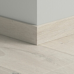 Jalkalista vinyylille Pergo Pearl Beach Oak, 240cm