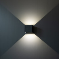 LED-ulkoseinävalaisin FTLIGHT Iina, 2x5W, eri valonvärejä, 570lm, säädettävä keila, musta