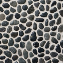 Luonnonkivimosaiikki Qualitystone Pebble Swarthy Black Small, Interlock, verkolla, 300x300 mm