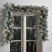 Jouluköynnös Nordic Winter, 270cm, LED-valoilla ja lumella