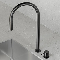 Keittiöhana Scandtap Steel Harmonized K2P Shadow, ulosvedettävä juoksuputki, musta
