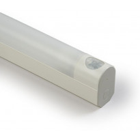 LED-tunnistinvalaisin Ensto Jono AVR66, IP44, 733mm, 10W/840, PIR-tunnistimella ja pistorasialla