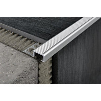 Porraskulmalista Progress Profiles Probrastep, 2,7m, 8mm, anodisoitu hopea