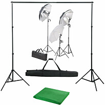 Valokuvastudiosarja 1 valosarjalla ja taustakankaalla