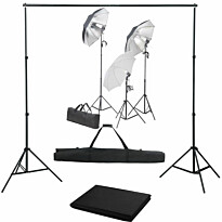 Valokuvastudiosarja 4 valosarjalla ja taustakankaalla