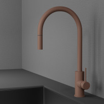 Keittiöhana by Scandtap Accent Rust, APK-liitännällä, ulosvedettävä juoksuputki