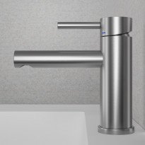 Pesuallashana Scandtap, Steel Clear