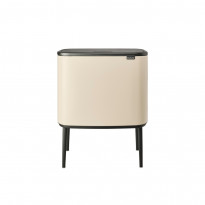 Roska-astia Brabantia Bo Touch Bin, 11x23L, eri värejä