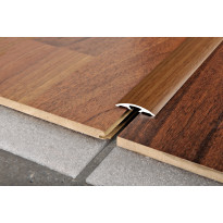 Saumalista Progress Profiles Profixer, tarrakiinnitys, 40mm, 0,9m, valkaistu tammi