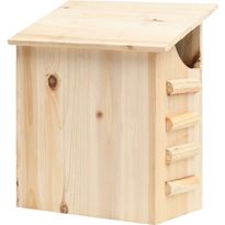 Lepakkotalo, kuusi, 30x20x38cm