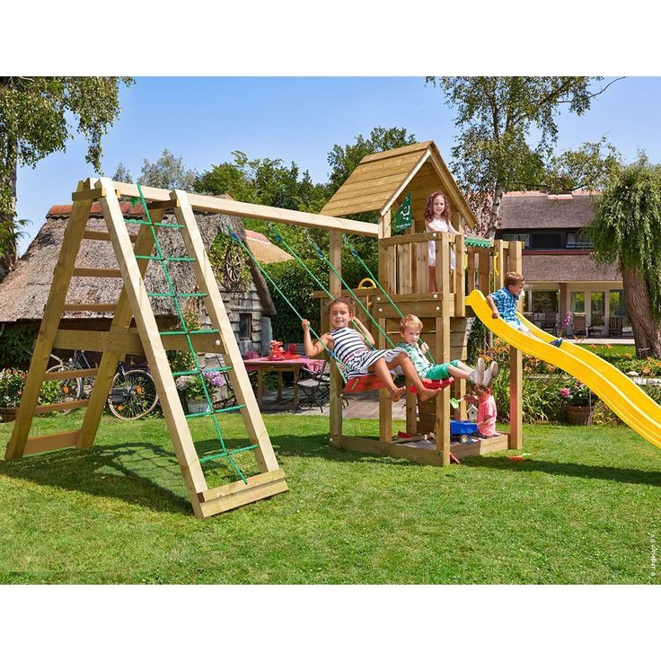 Leikkitornikokonaisuus Jungle Gym Cubby ja 2-Climb Module 220, ilman liukumäkeä