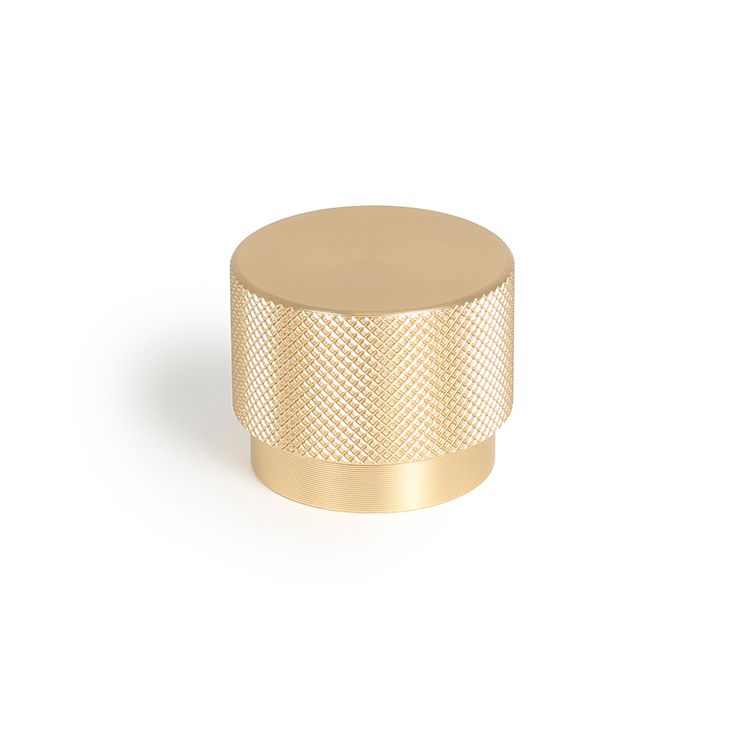 Nuppivedin Grip Comp 38mm eri värejä