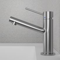 Pesuallashana Scandtap Steel Vector, teräs