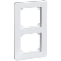 Kehys Schneider Electric Exxact Primo, 2-osainen, muokattava