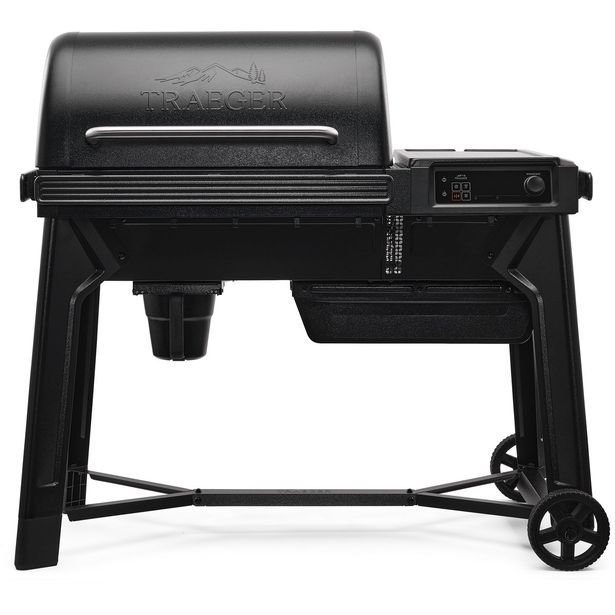 Pellettigrilli Traeger Woodridge, musta