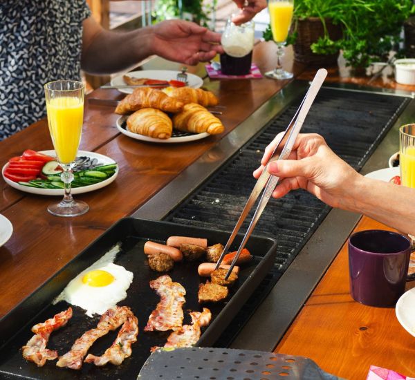 Social BBQ grillipöytä