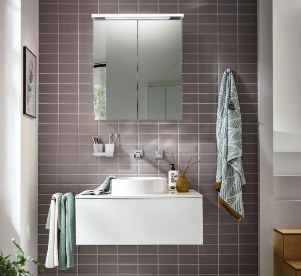 Bathlife Glänsa -peilikaappi LED-valaisimella, valkoinen