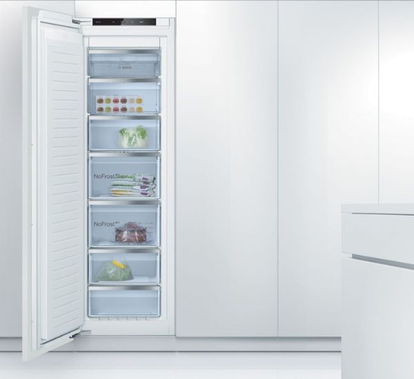 Kaappipakastin Bosch Serie 4 GIN81VEE0 No Frost