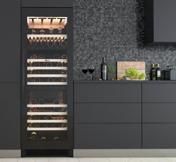 Kolmen lämpötilavyöhykkeen viinikaappi Thermex Winemex 145