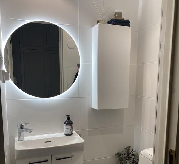Polaria Siro 700 seinäkaappi 300 x 700 mm oikea